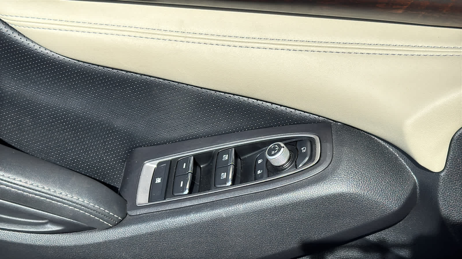 Thumbnail: 2021 Subaru Ascent - 22