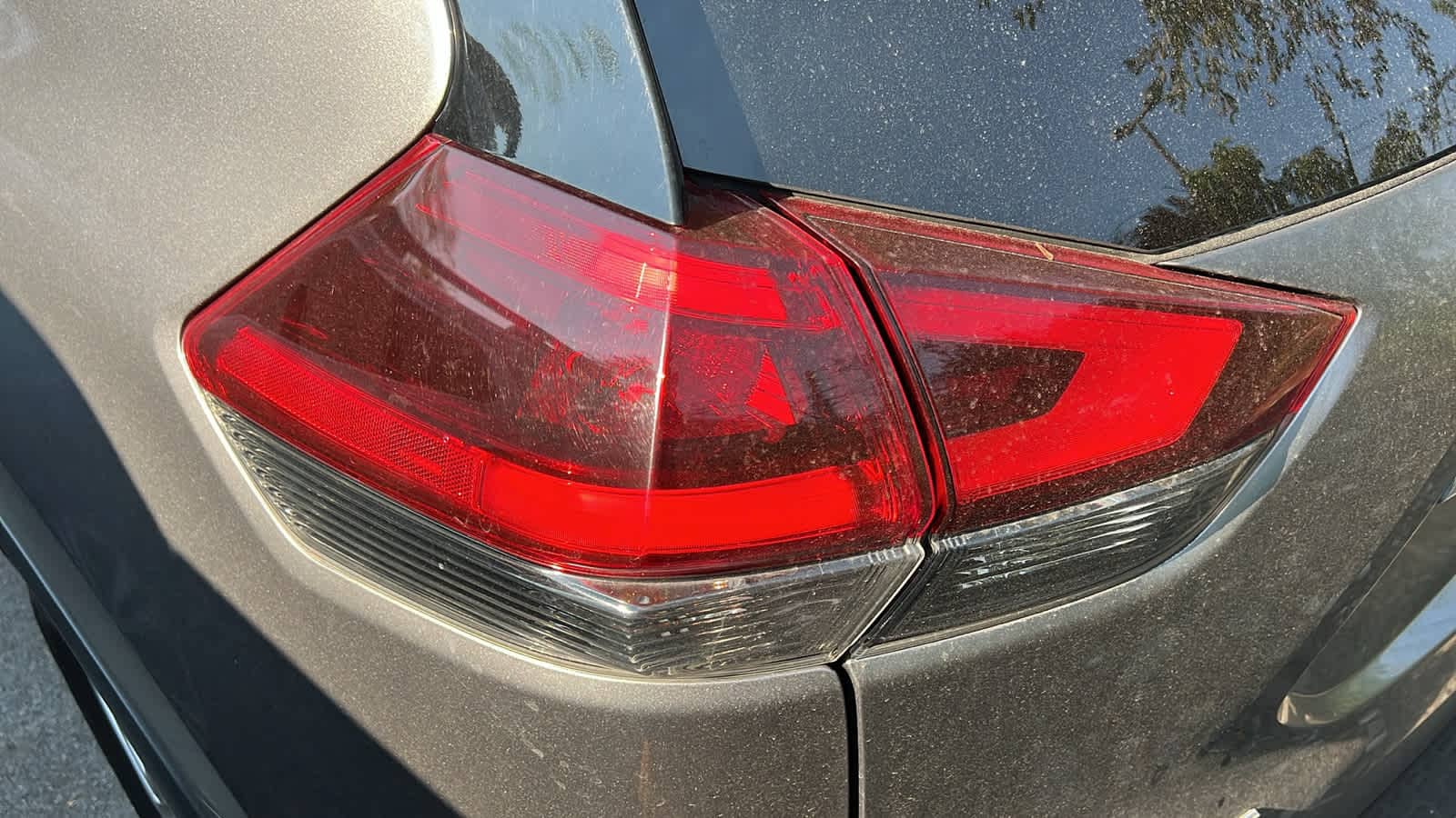 Thumbnail: 2019 Nissan Rogue - 10