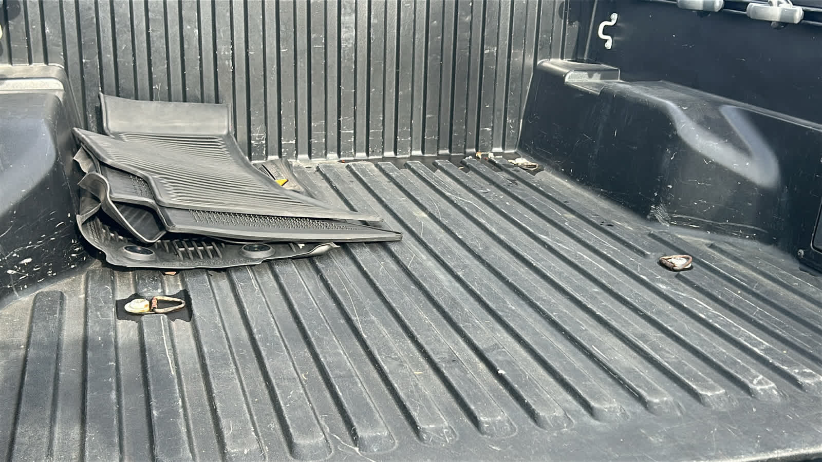 Thumbnail: 2018 Toyota Tacoma - 27