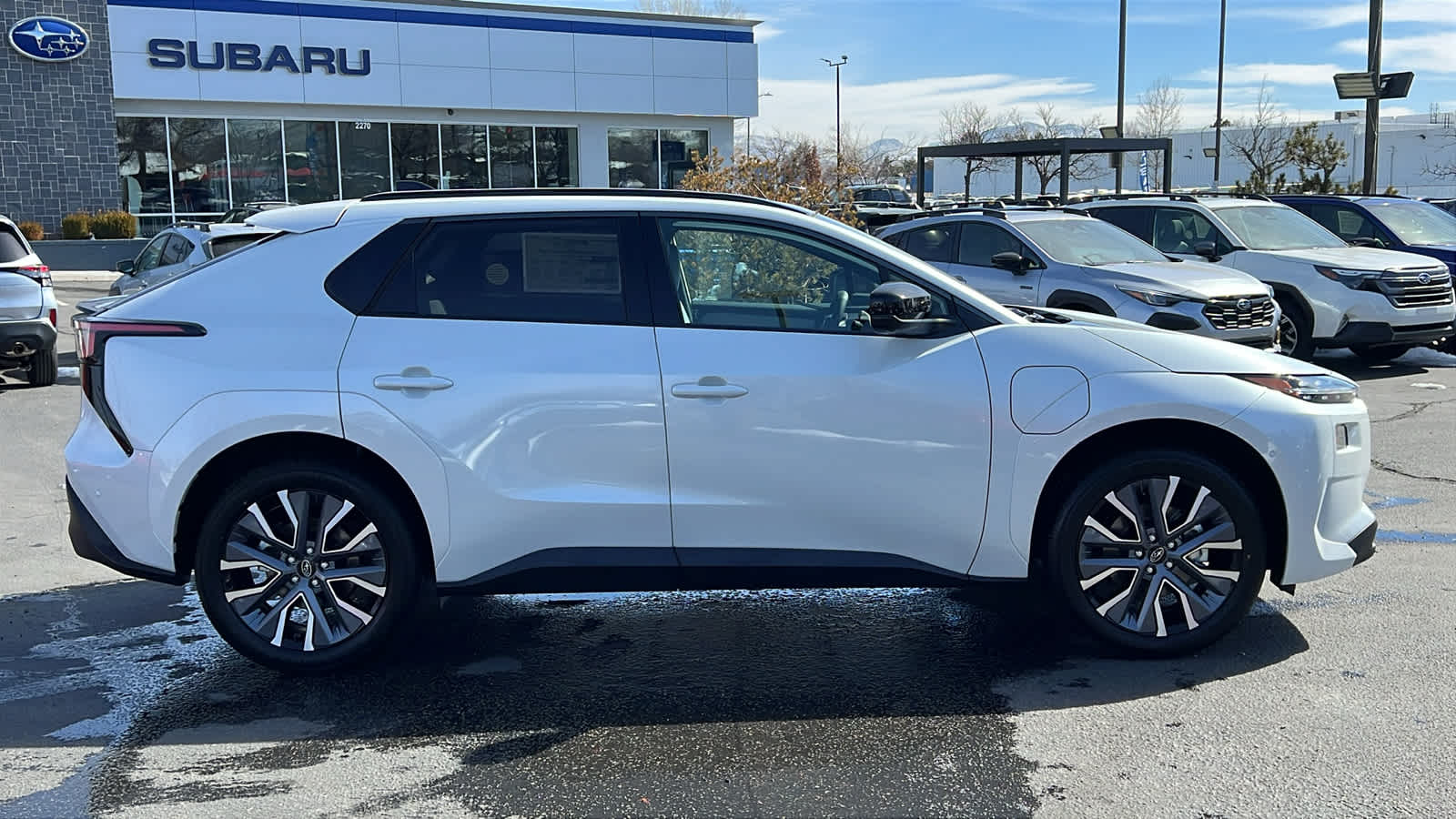 Thumbnail: 2026 Subaru Solterra - 3