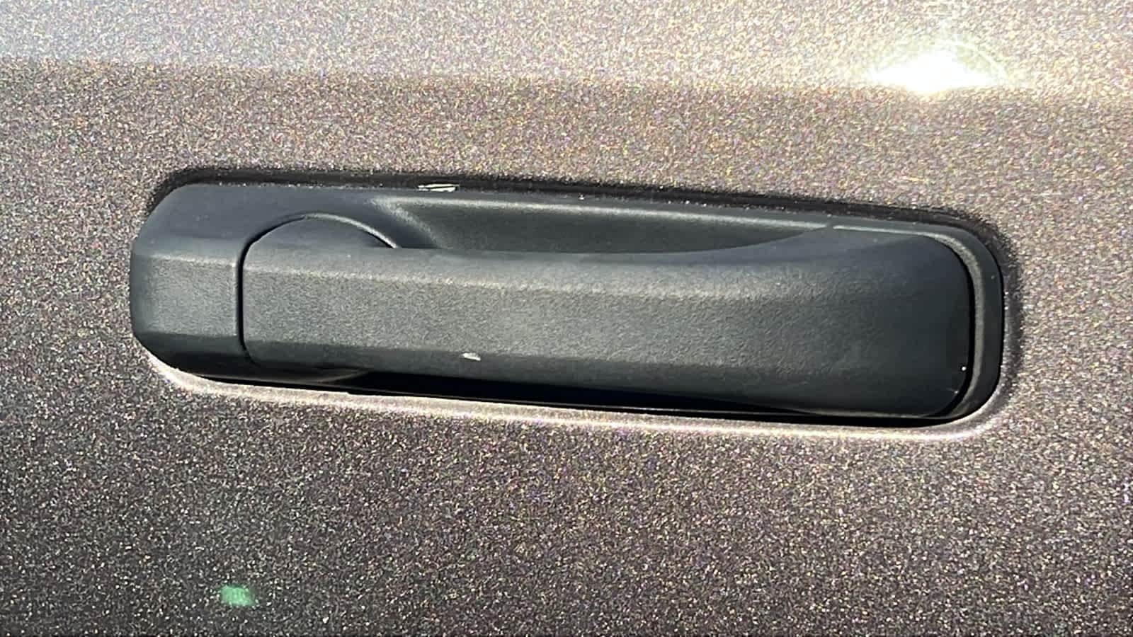 Thumbnail: 2021 RAM 1500 Classic - 10
