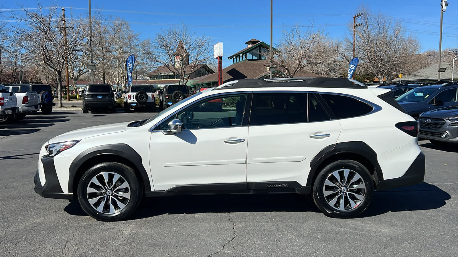 Thumbnail: 2024 Subaru Outback - 9