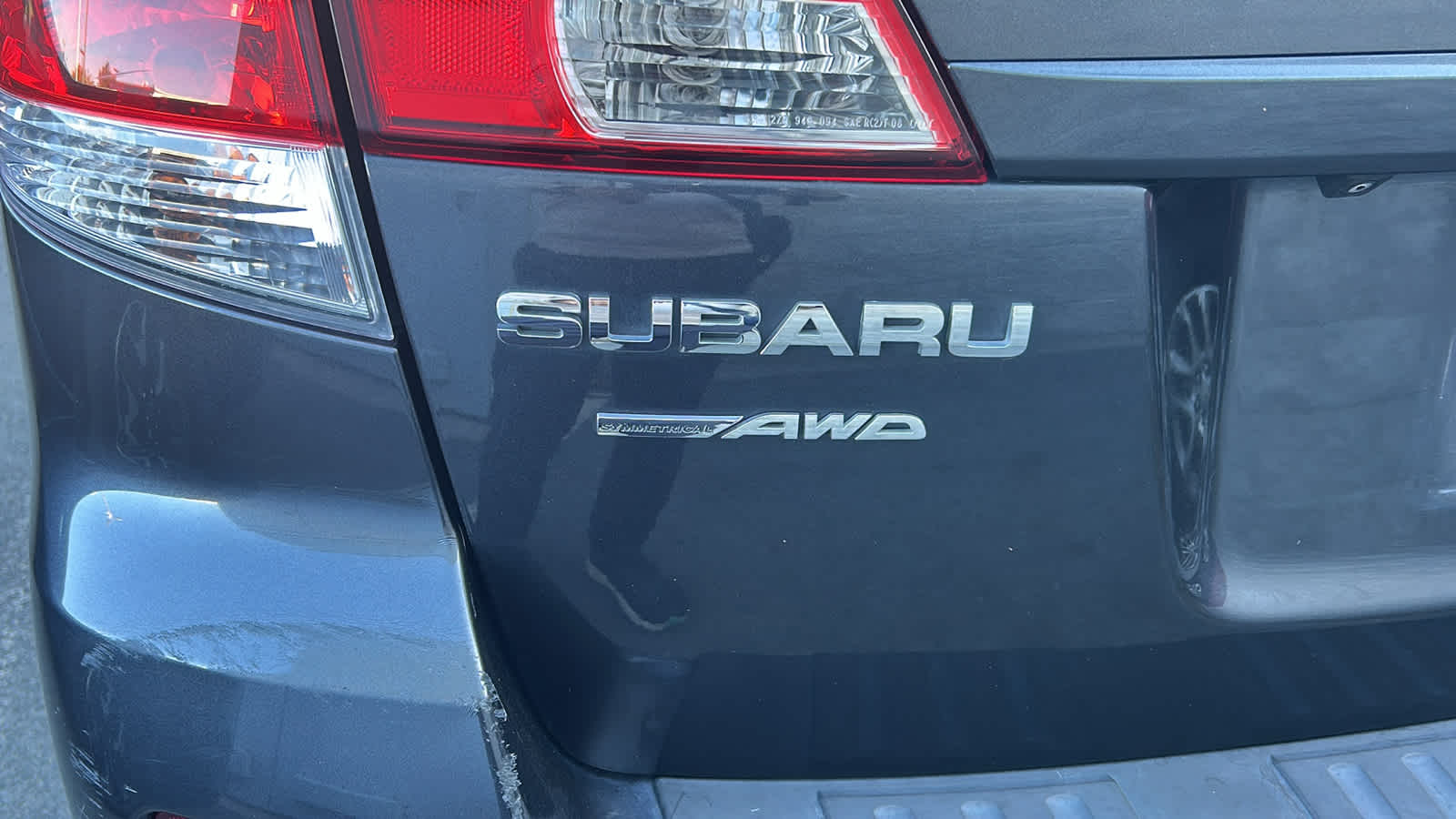 Thumbnail: 2011 Subaru Outback - 11