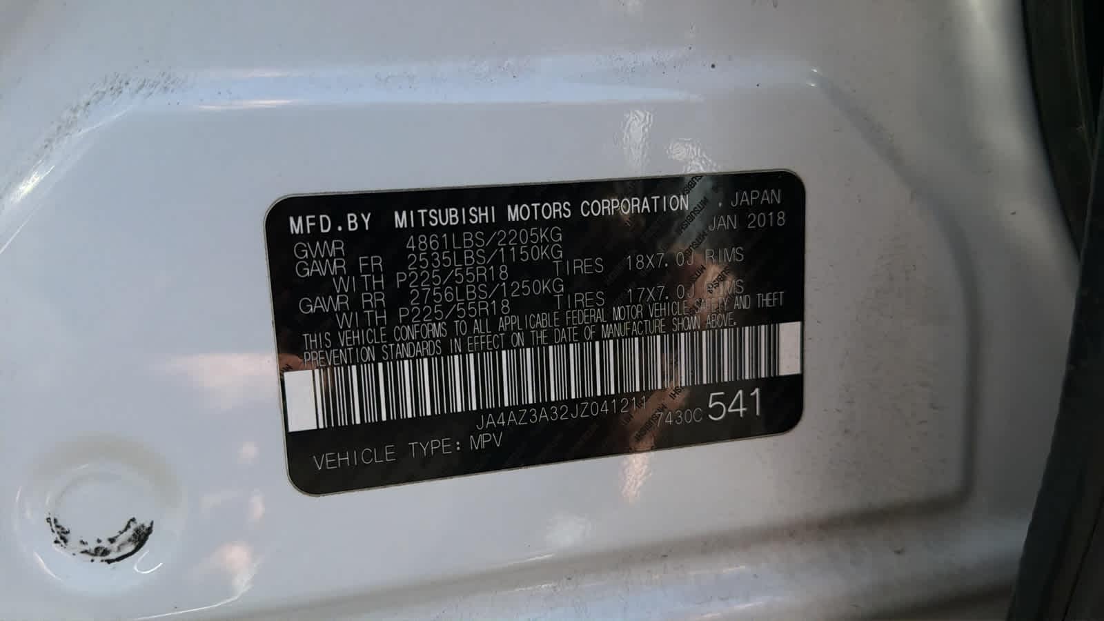 Thumbnail: 2018 Mitsubishi Outlander - 30