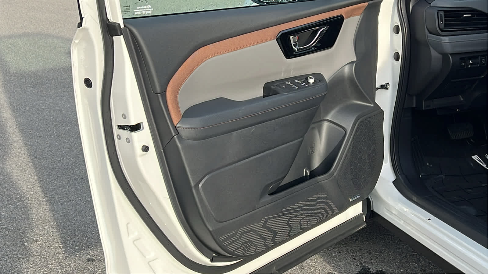 Thumbnail: 2026 Subaru Forester - 23