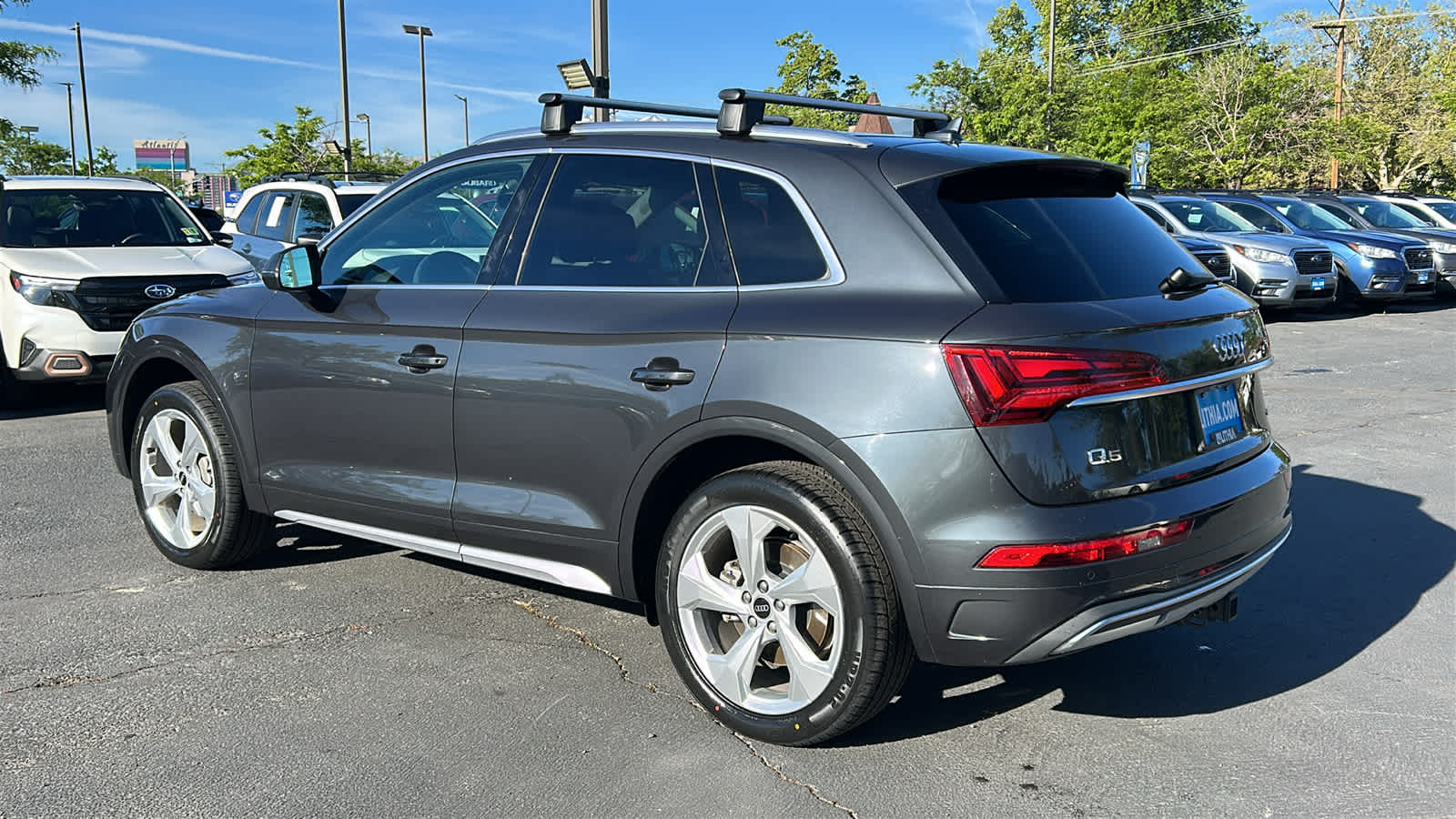 Thumbnail: 2021 Audi Q5 - 6