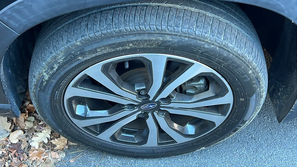 Used 2023 Subaru Forester Limited SUV