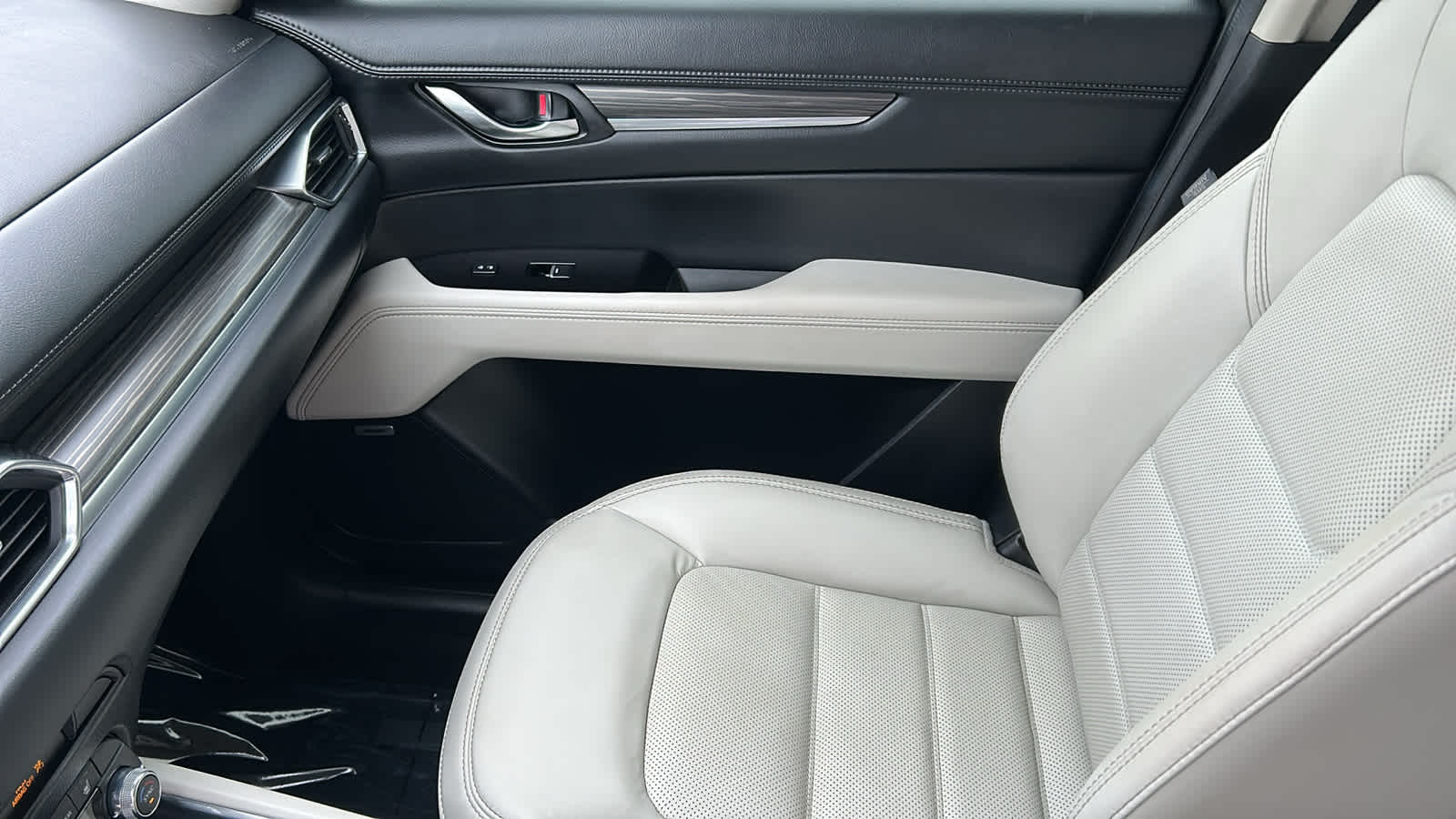 Thumbnail: 2022 Mazda CX-5 - 12