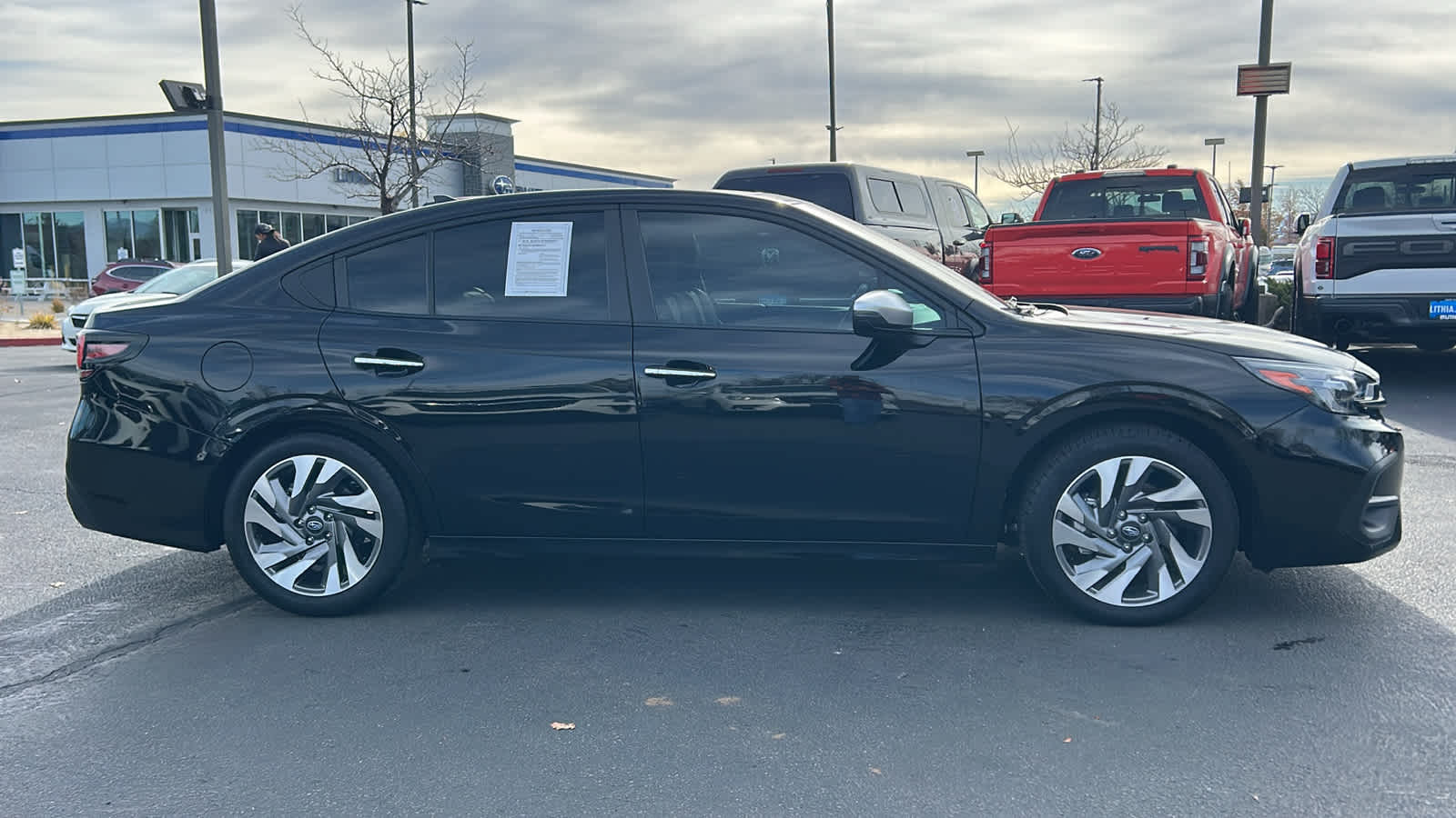 2024 Subaru Legacy Touring XT photo 2