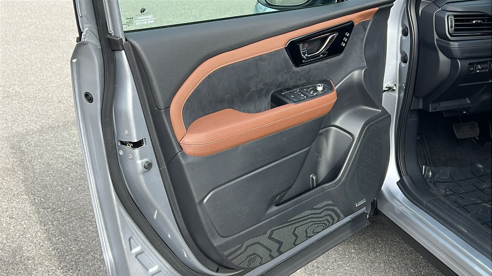 Thumbnail: 2026 Subaru Forester - 23