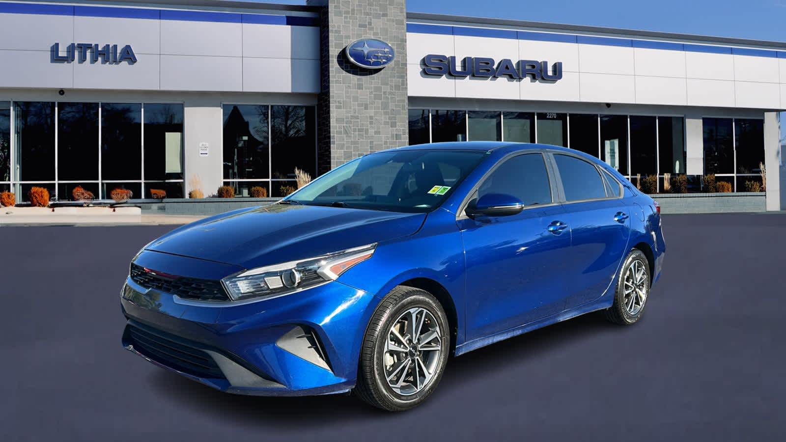 2023 Kia Forte LXS AT's photo