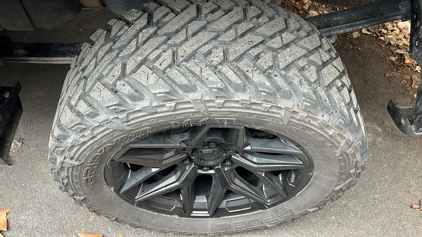 Thumbnail: 2019 Chevrolet Silverado 1500 - 18