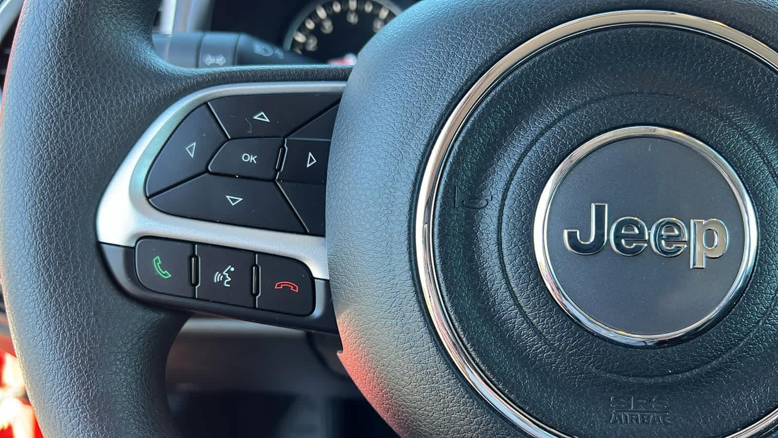 Thumbnail: 2021 Jeep Renegade - 19