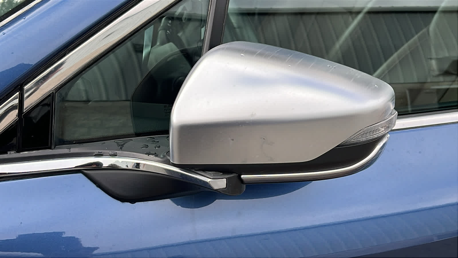 2021 Subaru Outback Touring photo 4