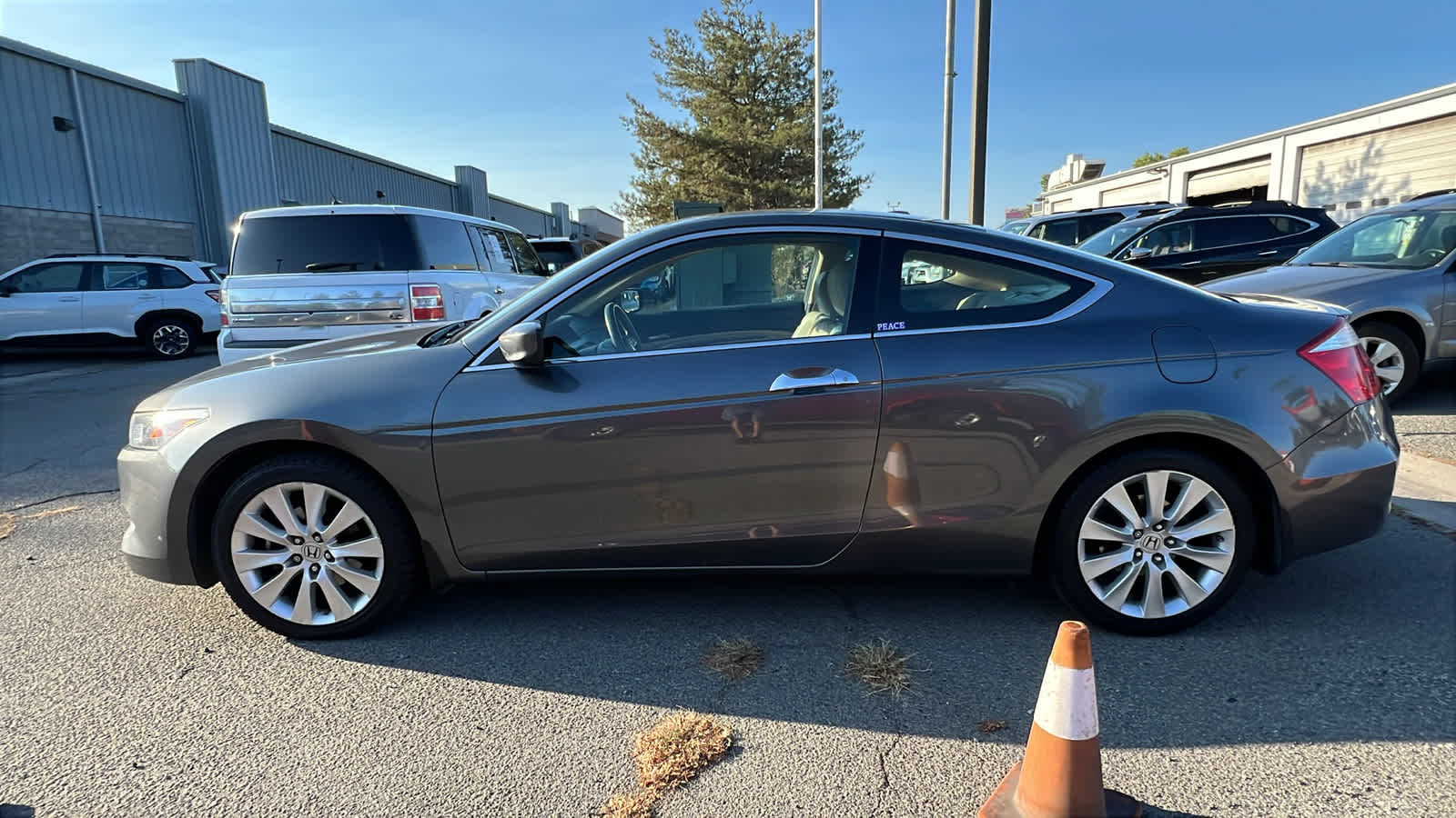 Thumbnail: 2010 Honda Accord - 17