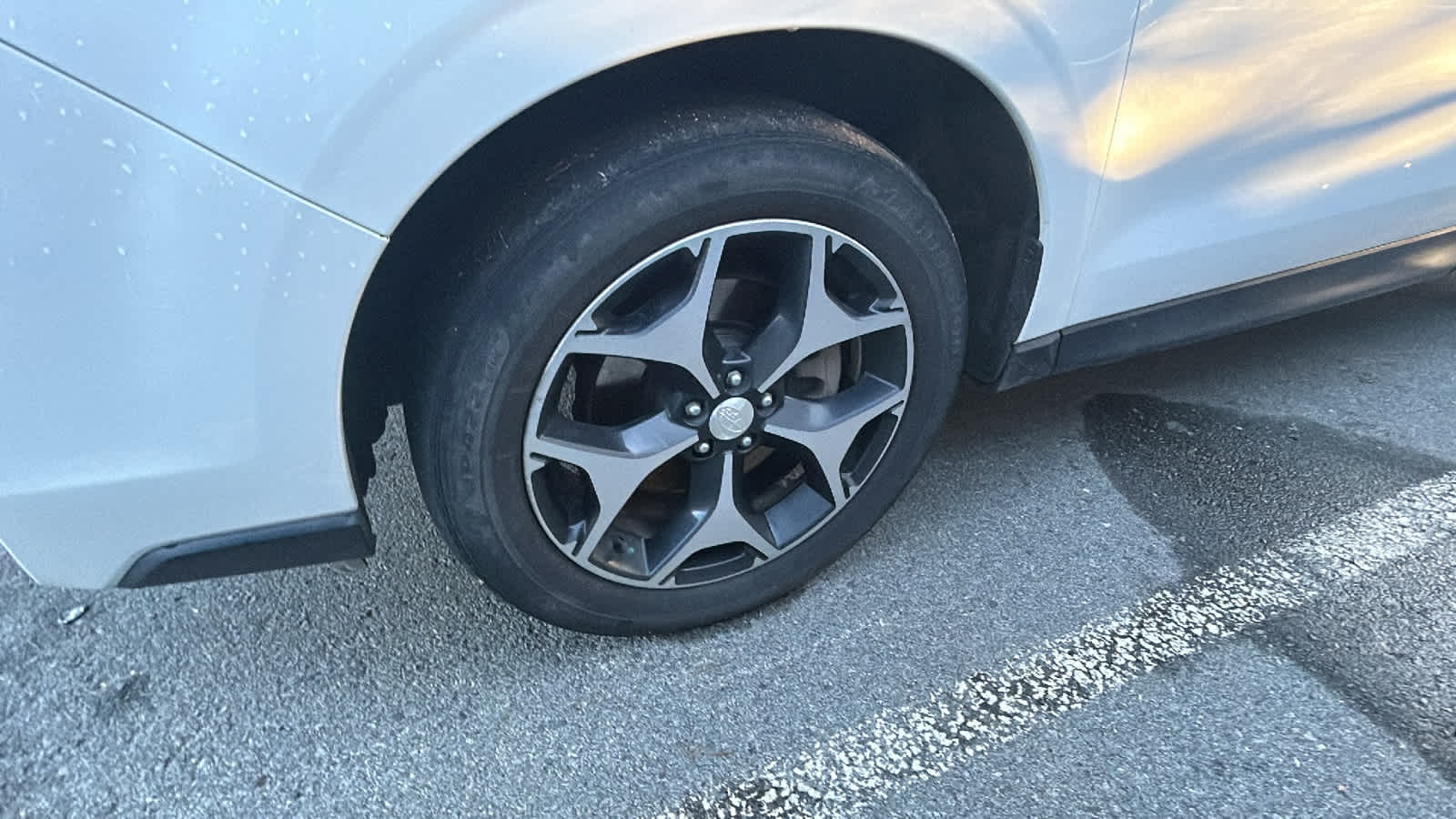 2016 Subaru Forester 2.0XT Premium photo 4