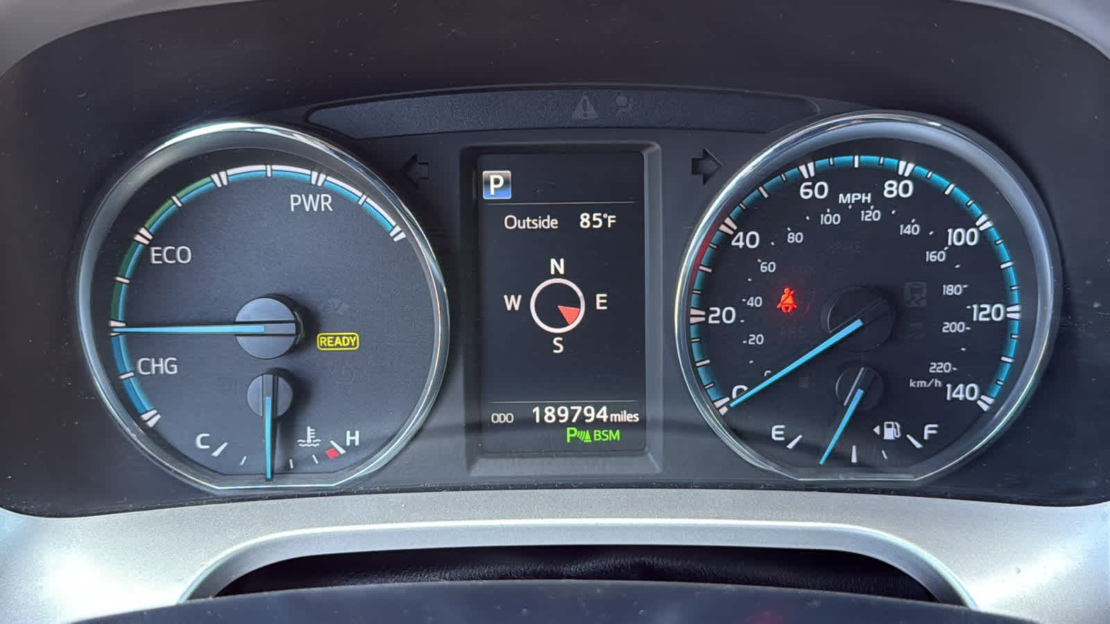 Thumbnail: 2017 Toyota RAV4 - 21