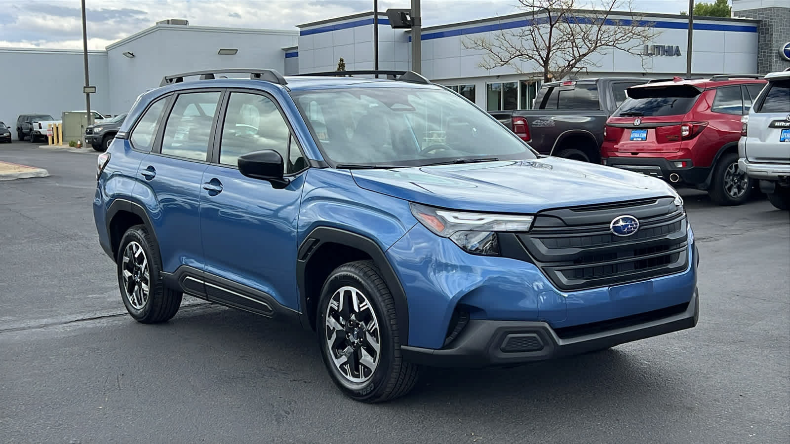 2025 Subaru Forester Base photo 2