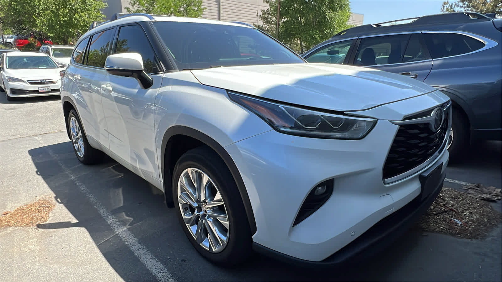 2020 Toyota Highlander Limited 21