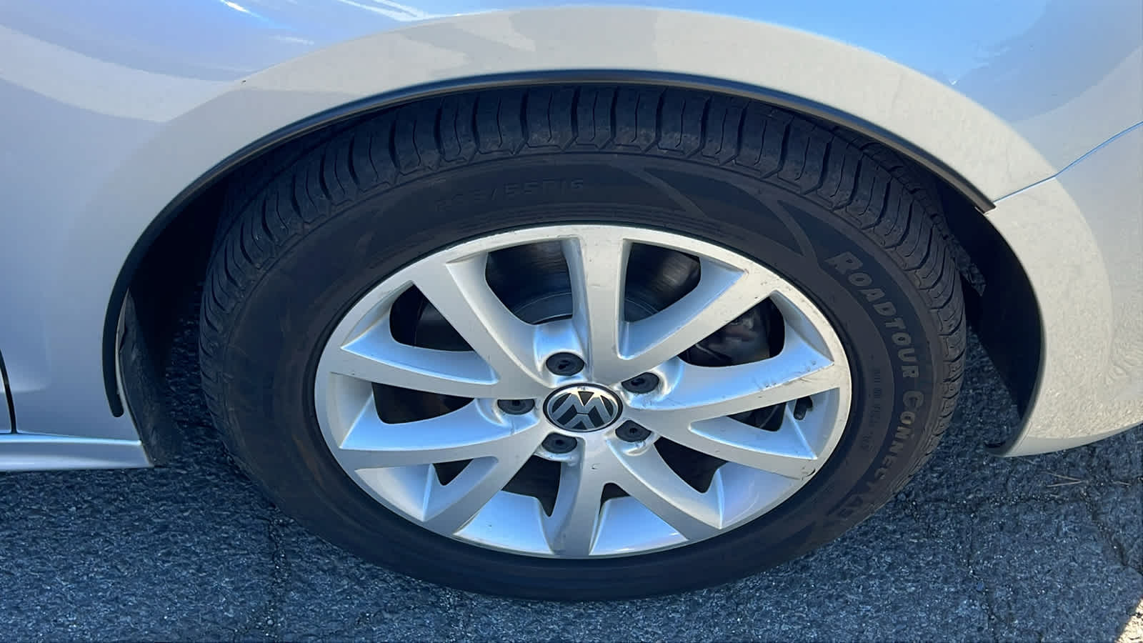 Thumbnail: 2012 Volkswagen Jetta - 5