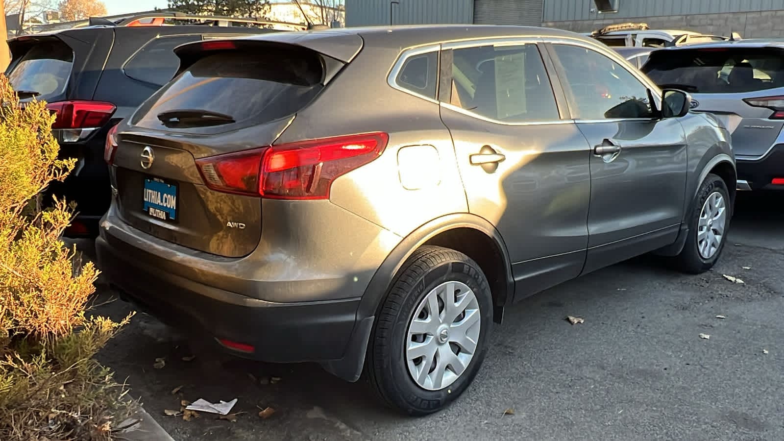 2018 Nissan Rogue Sport S 10