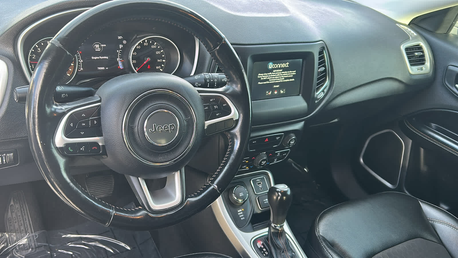 Thumbnail: 2019 Jeep Compass - 10