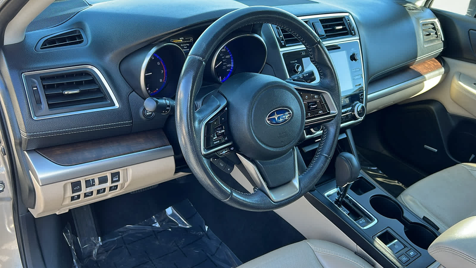 Thumbnail: 2019 Subaru Outback - 10