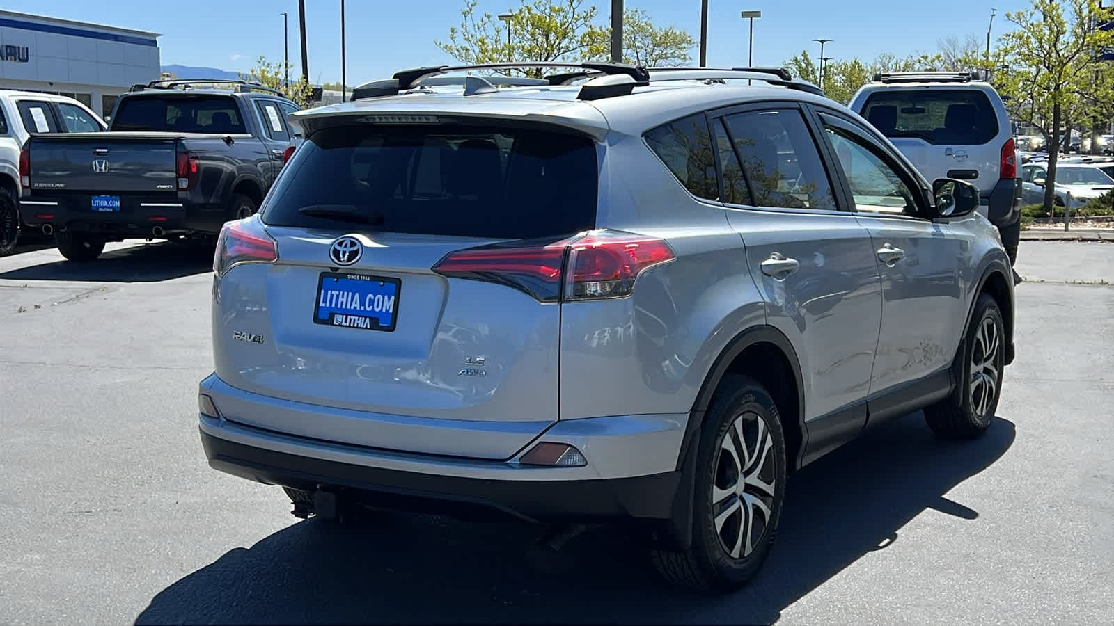 Thumbnail: 2018 Toyota RAV4 - 5