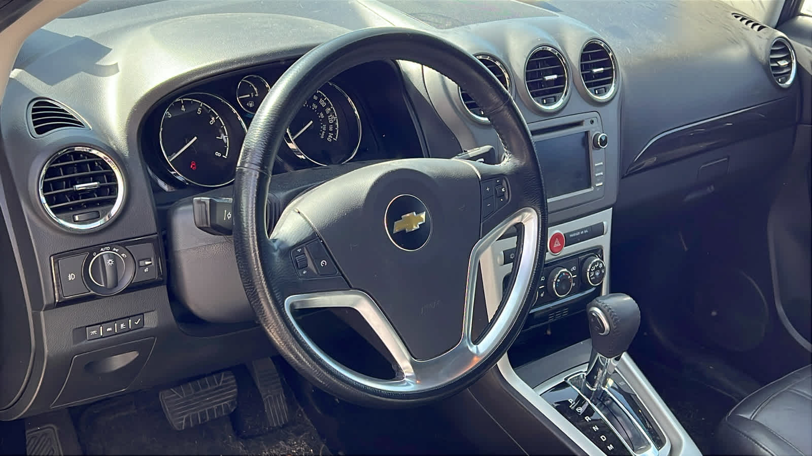 Thumbnail: 2015 Chevrolet Captiva Sport - 14