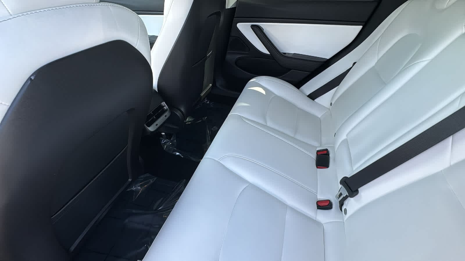 Thumbnail: 2019 Tesla Model 3 - 22