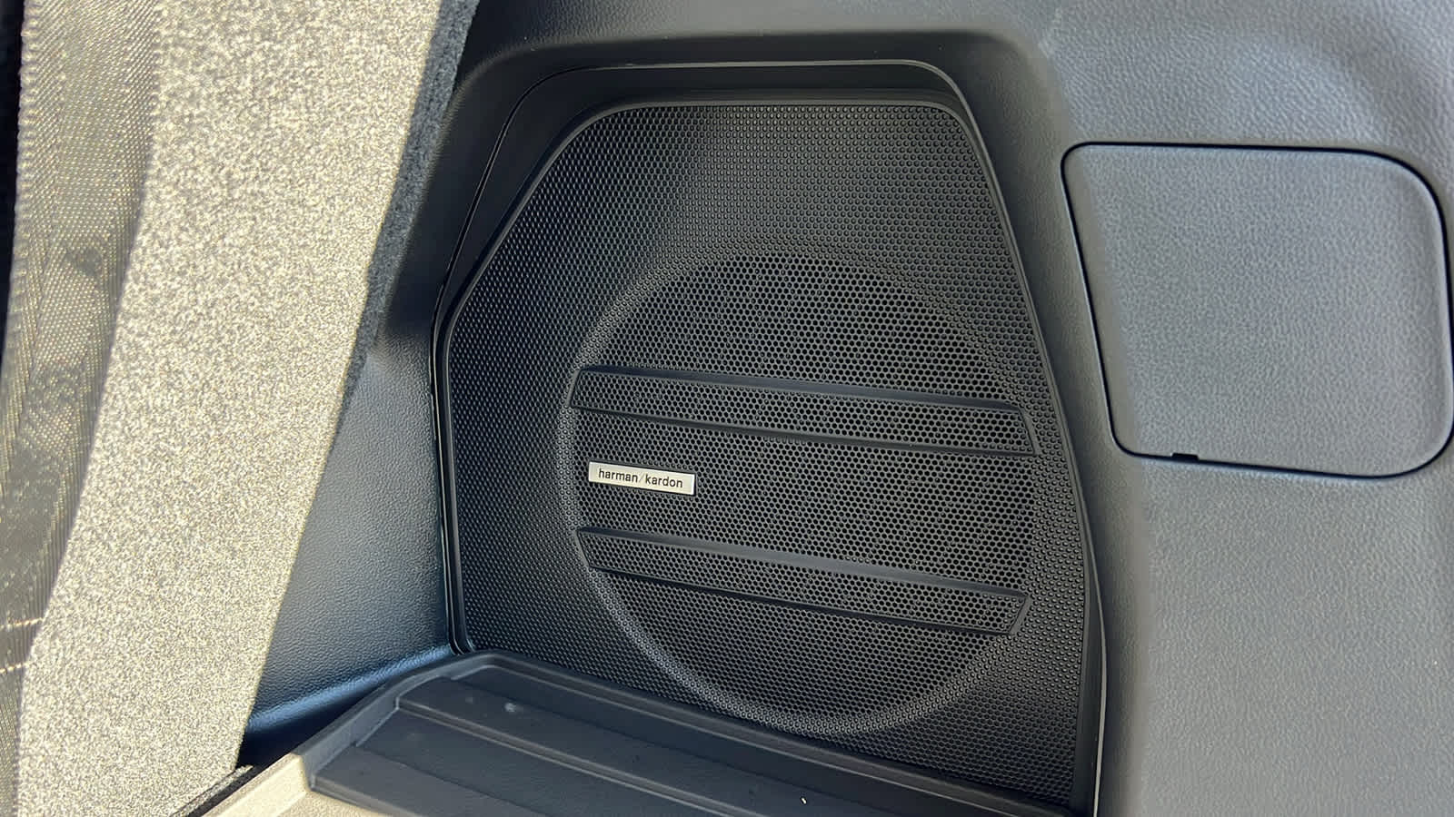 Thumbnail: 2026 Subaru Ascent - 32