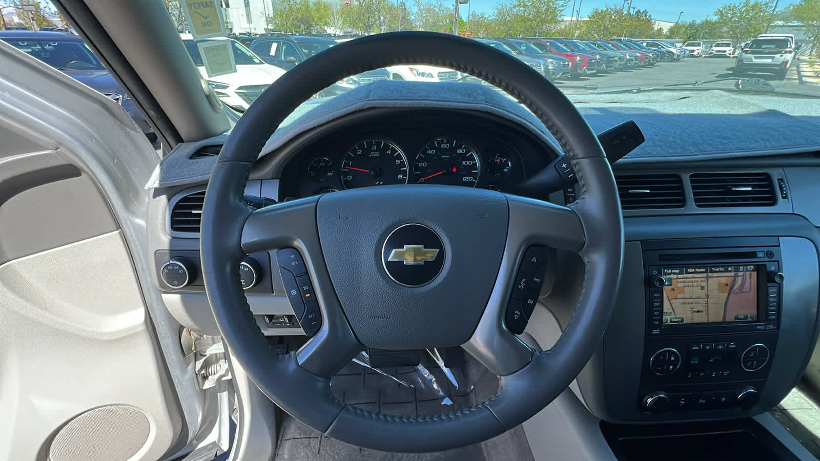 Thumbnail: 2011 Chevrolet Tahoe - 17