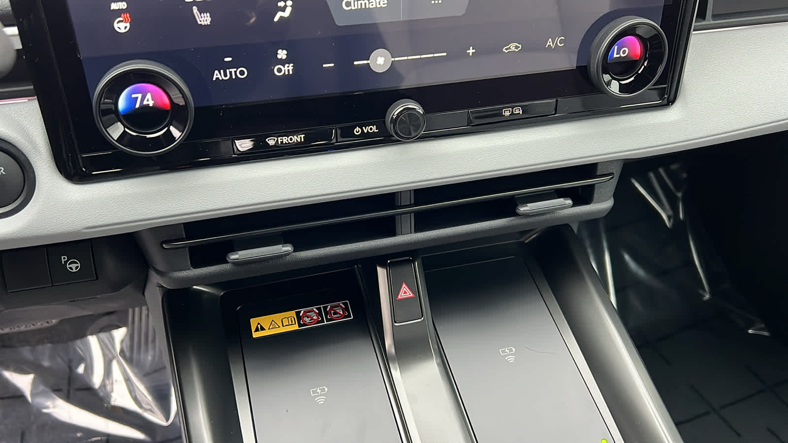 Thumbnail: 2026 Subaru Solterra - 14