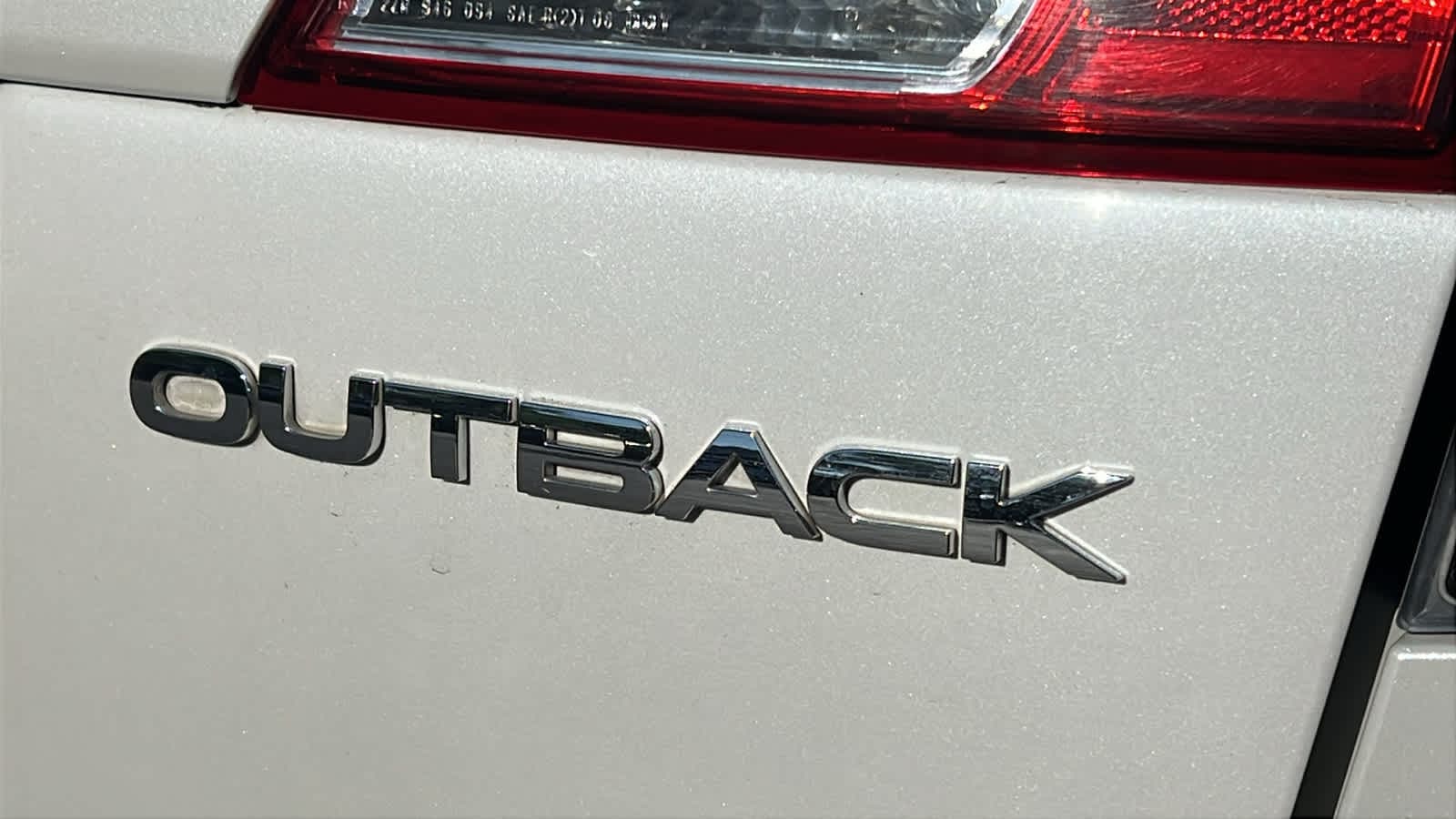 2014 Subaru Outback 2.5i Limited 28