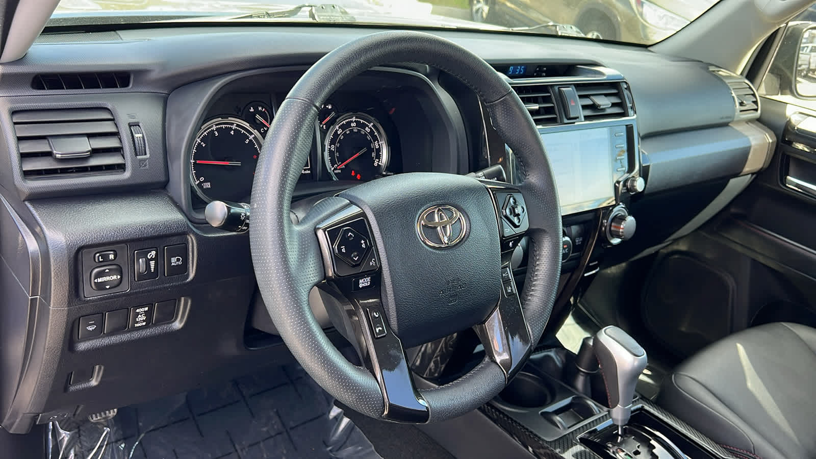 Thumbnail: 2021 Toyota 4Runner - 10