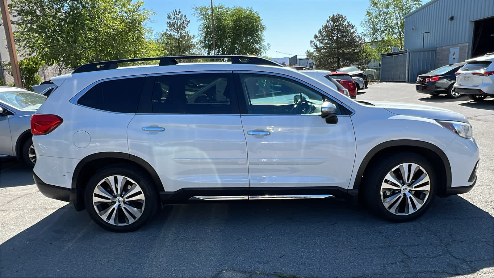 2020 Subaru Ascent Touring 10