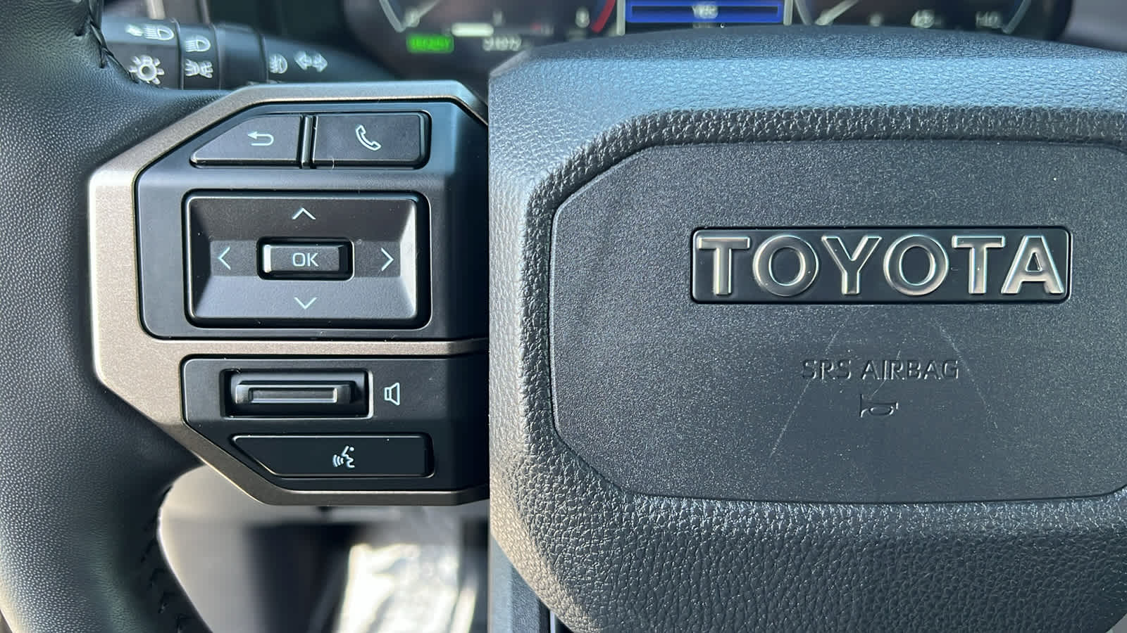 Thumbnail: 2025 Toyota Land Cruiser - 19