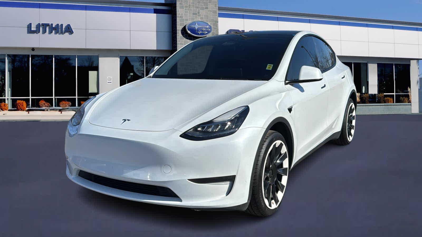 Thumbnail: 2023 Tesla Model Y - 1
