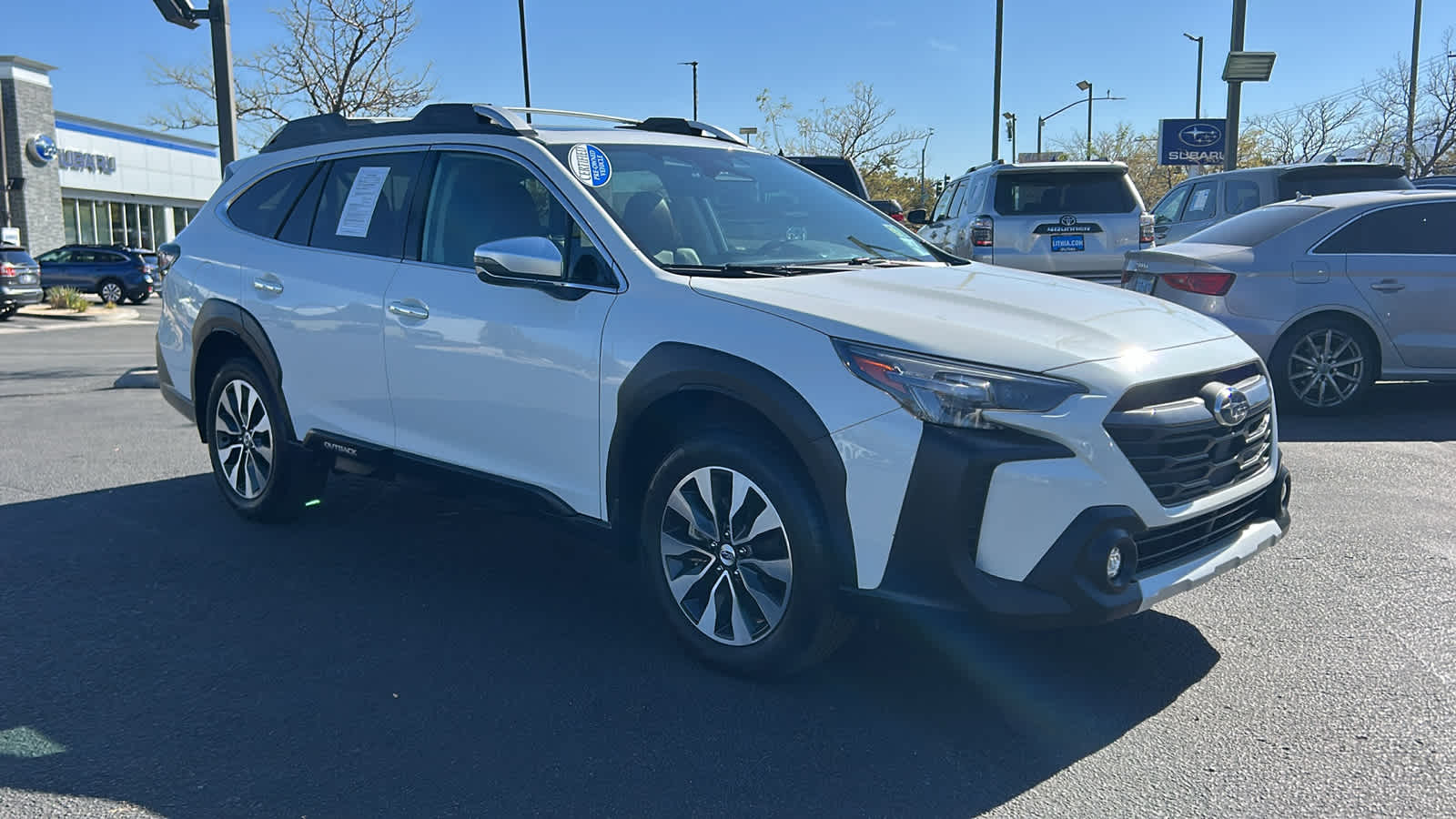 2024 Subaru Outback Touring XT photo 3