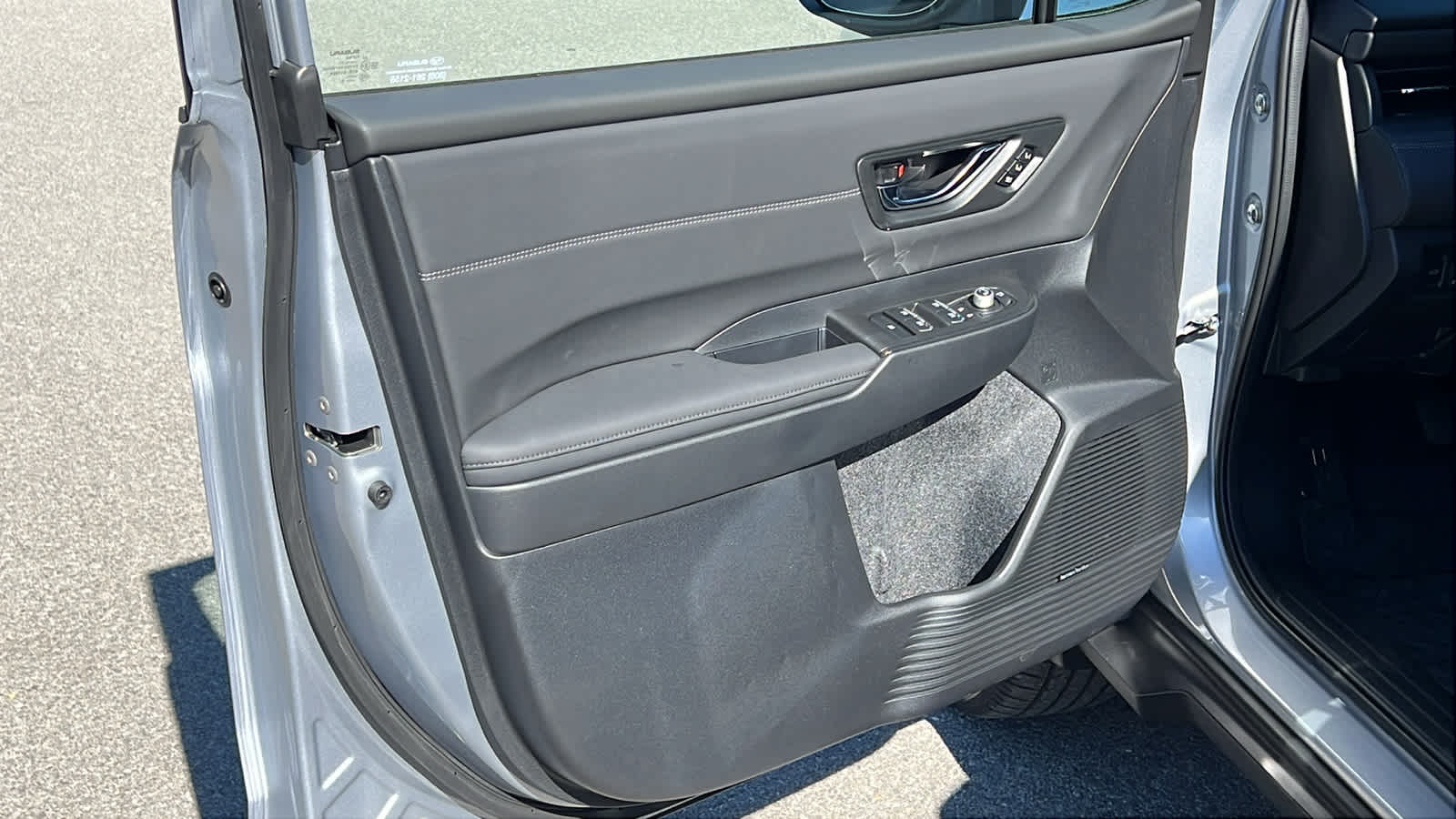 Thumbnail: 2026 Subaru Outback - 23