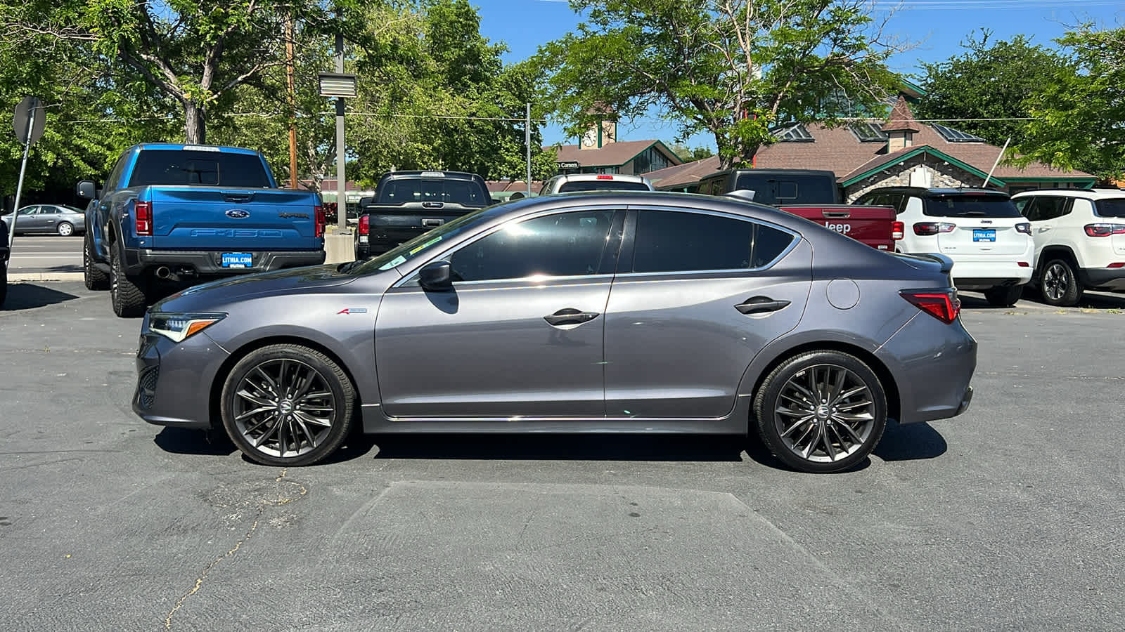 Thumbnail: 2022 Acura ILX - 8
