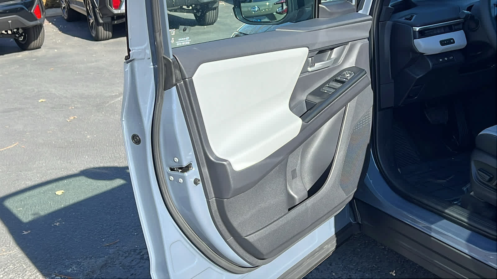 Thumbnail: 2026 Subaru Solterra - 23