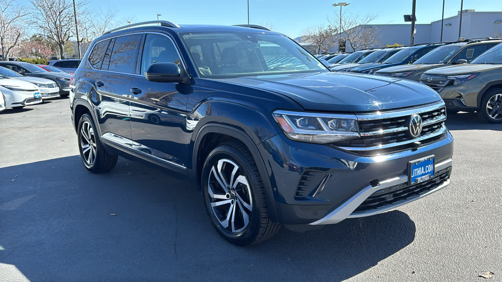 Thumbnail: 2021 Volkswagen Atlas - 3