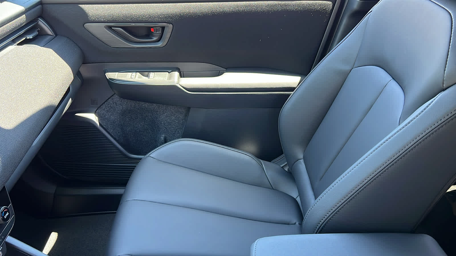 2026 Subaru Outback Premium - Photo 12