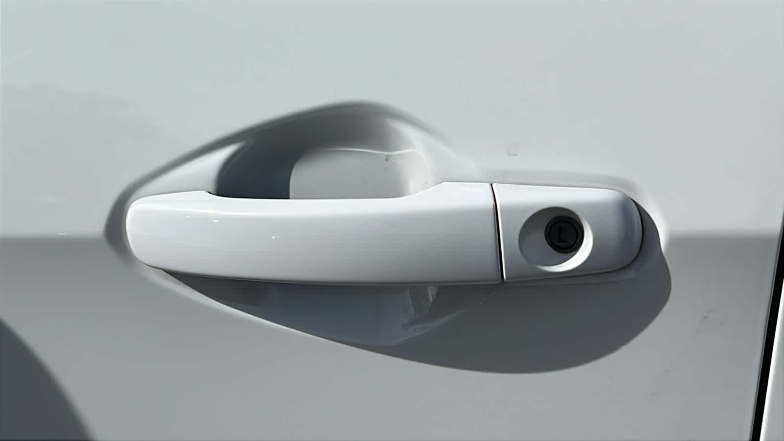 Thumbnail: 2012 Chevrolet Equinox - 18