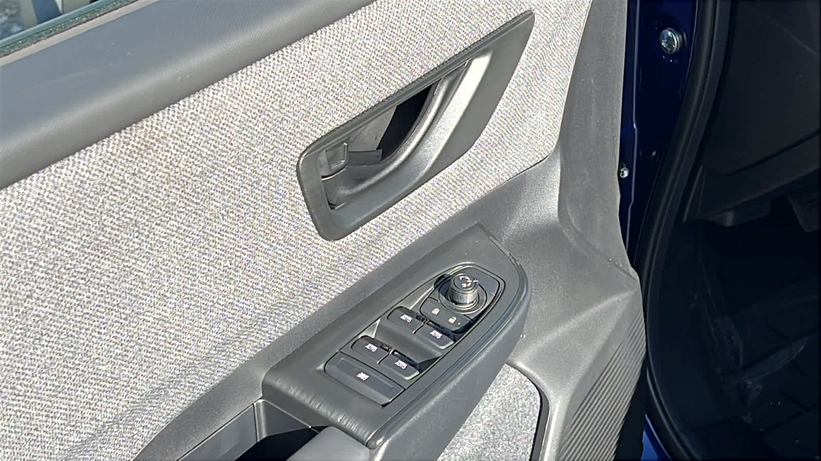 Thumbnail: 2026 Subaru Outback - 22