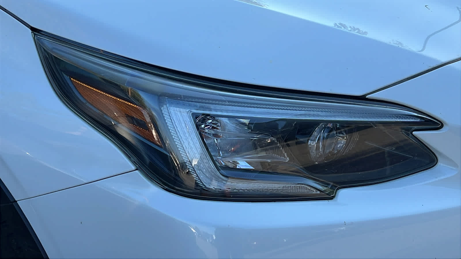 2021 Subaru Outback Premium photo 4