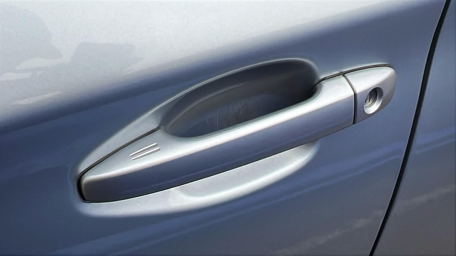 Thumbnail: 2017 Subaru Legacy - 5