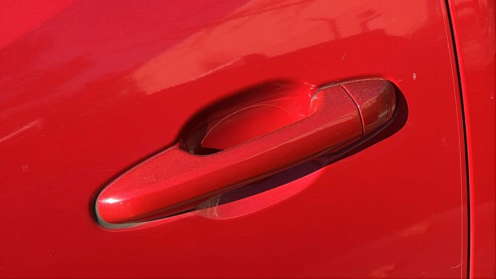 Thumbnail: 2017 Toyota Tacoma - 8