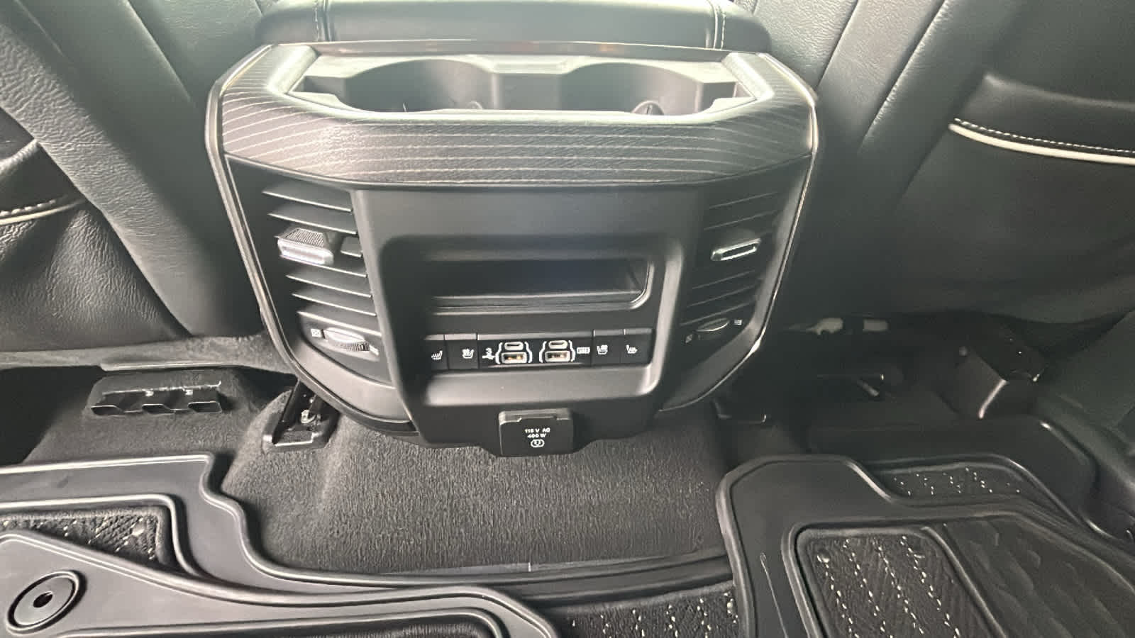 Thumbnail: 2019 RAM 1500 - 24